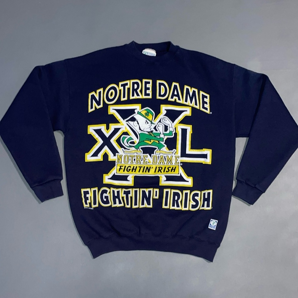 ⭐️Vintage Notre Dame Fightin’ Irish Discus Athletic Sweatshirt